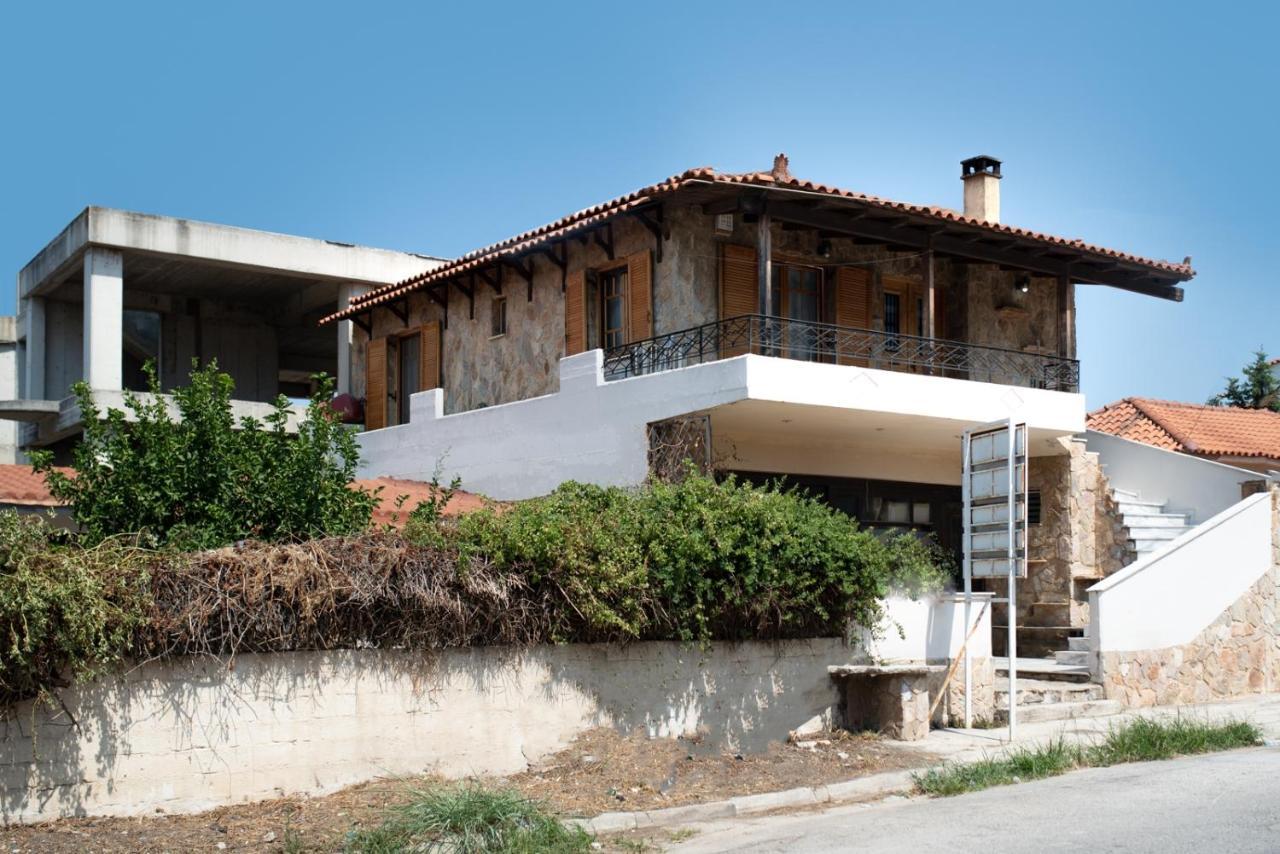Ns-George Apartments By The Airport Markópoulon Exterior foto